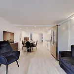 Appartement In The Heart Of Paris Opera
